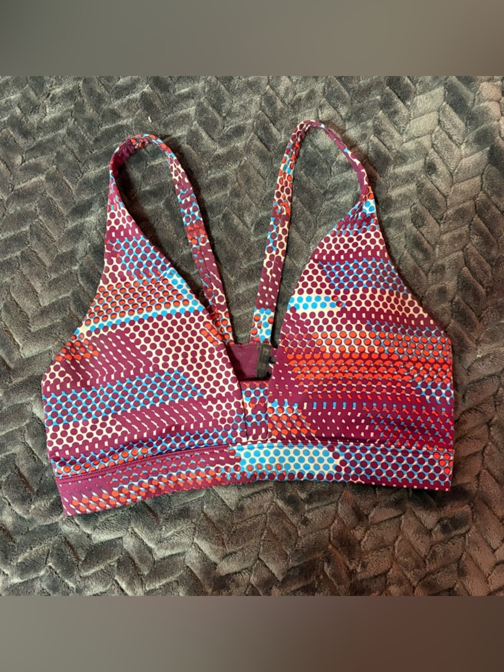 Victoria Sport Patterned Sportsbra